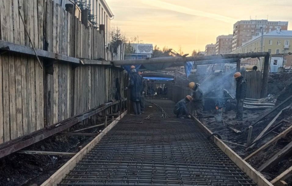 Опубликованы фотографии со стройплощадки метро на площади Свободы