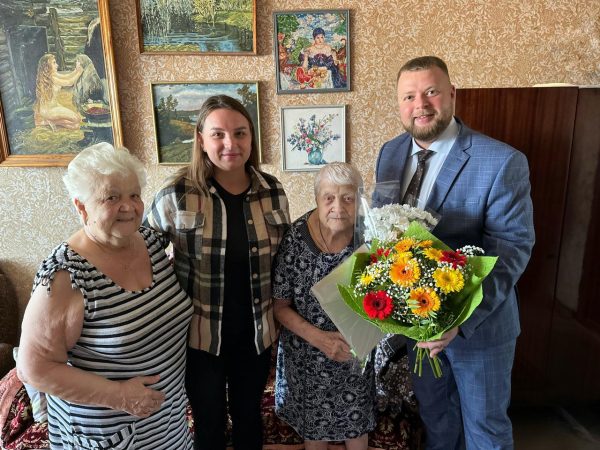 100-летний юбилей отметила ветеран ВОВ Мария Крайнова из Нижнего Новгорода
