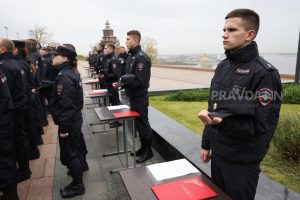 Курсанты Нижегородской аккадемии МВД приняли присягу