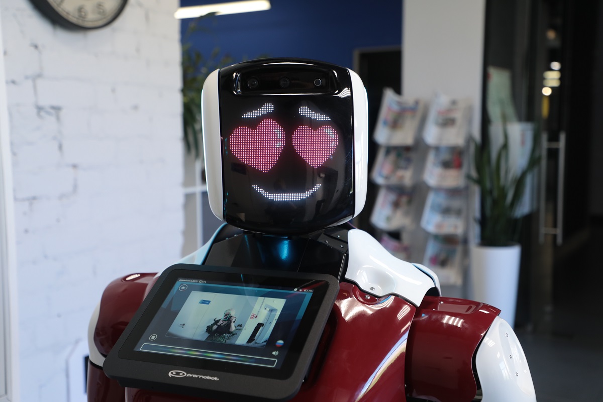 От продавца до журналиста: как роботы становятся частью нашей жизни