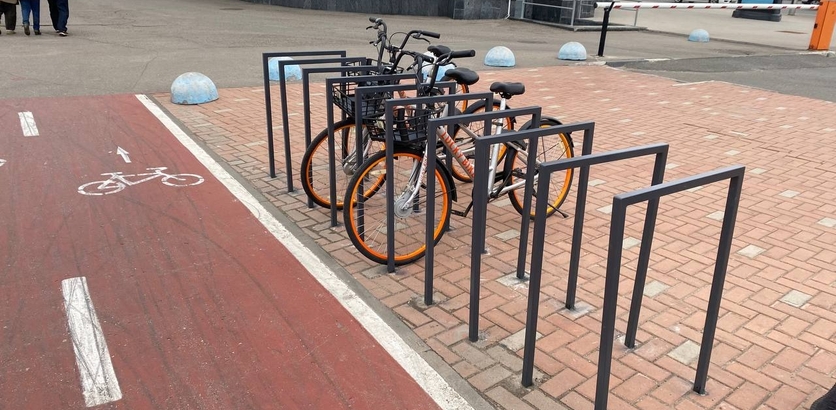 Более 100 велопарковок установили в центре Нижнего Новгорода