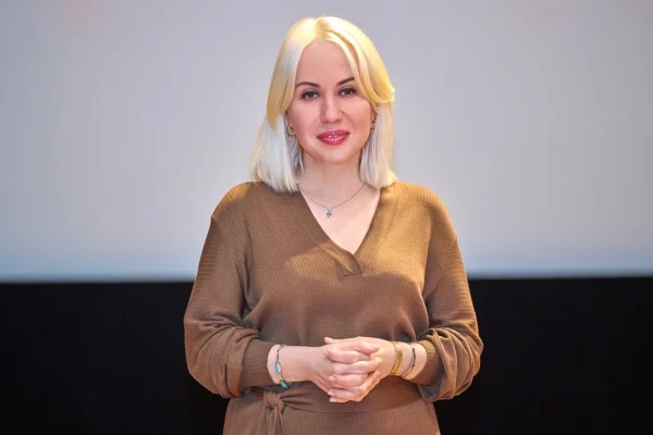 Надежда Преподобная пригласила «Лидеров Нижегородской области» посетить павильон «Наша культура» на выставке-форуме «Россия»