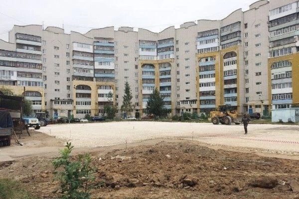 «Не хотим мотаться по знакомым и санаториям»: многоэтажка в Дзержинске может рухнуть из-за карстового провала
