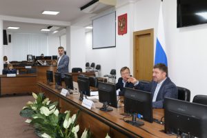 Депутаты городской Думы обсудили меры борьбы с несанкционированными свалками