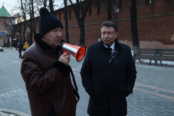 Олег Лавричев и Александр Сериков дали старт акции «Новая жизнь плаката»