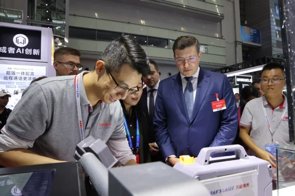 Около 30 нижегородских ИТ-компаний представлены на выставке China Hi-Tech Fair
