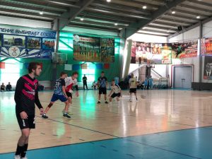 Young Guards uspořádal turnaj mezi profesionály a amatéry v Nižním Novgorodu