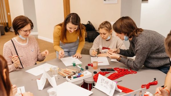 В Мининском университете открылось отделение арт-терапии