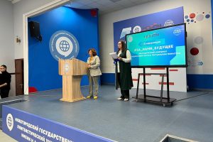„Personál budoucnosti“ na NSLU: první kroky ve vědě prostřednictvím konference #FOR_OUR_FUTURE