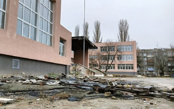 Суд разберется в истории с ремонтом школы №73 в Московском районе