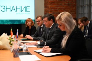 Глеб Никитин провел рабочую встречу с послом Шри-Ланки