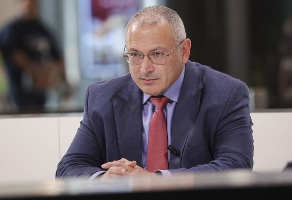 Исполнилось 20 лет с ареста Михаила Ходорковского*