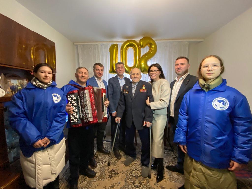 Нижегородского ветерана поздравили со 102-летием