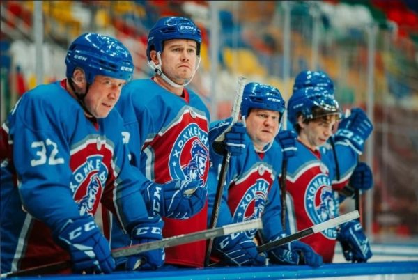 Юные нижегородцы смогут увидеть фильм «Хоккейные папы» по «Пушкинской карте»