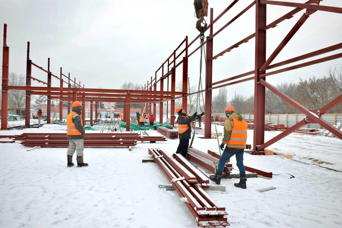 Центр единоборств в Автозаводском районе строят с опережением графика