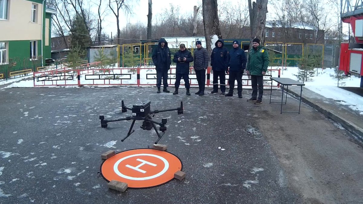 10 специалистов Управления по делам ГО и ЧС Нижегородской области прошли обучение на курсах операторов беспилотников