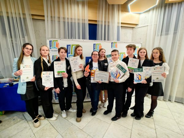 Команда юнкоров НОИЦ побывала на Всероссийской книжной конференции в Москве