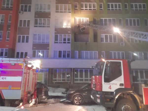 32 человека эвакуировали из-за пожара в ЖК «Новая Кузнечиха»