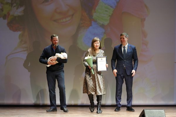 Многодетных матерей наградили в Нижегородской области