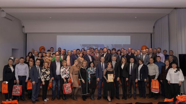 В честь Дня энергетика более 100 сотрудников АО «Теплоэнерго» получили награды
