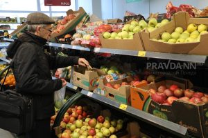 Больше воды и никаких диет: основные правила здорового питания