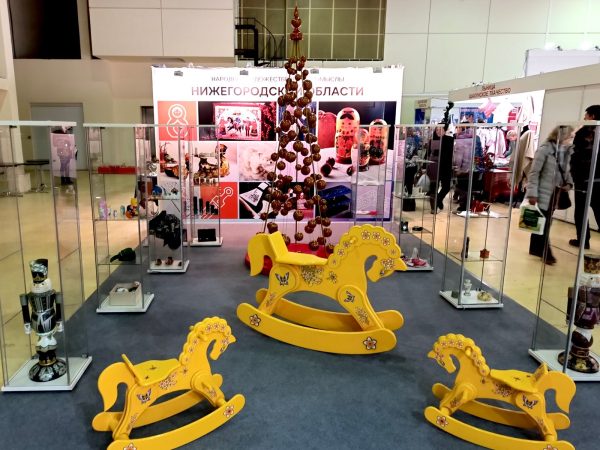 18 нижегородских производителей НХП представляют свою продукцию на выставке-ярмарке «Ладья. Зимняя сказка –&nbsp;2023»