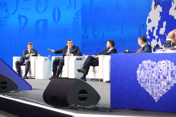 Глеб Никитин: «Региональные власти должны быть помощниками муниципалитетам»