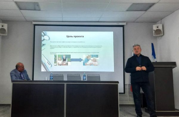 Нижегородский медколледж разработал профориентационный проект «Путь в медицину» для школьников северных районов области