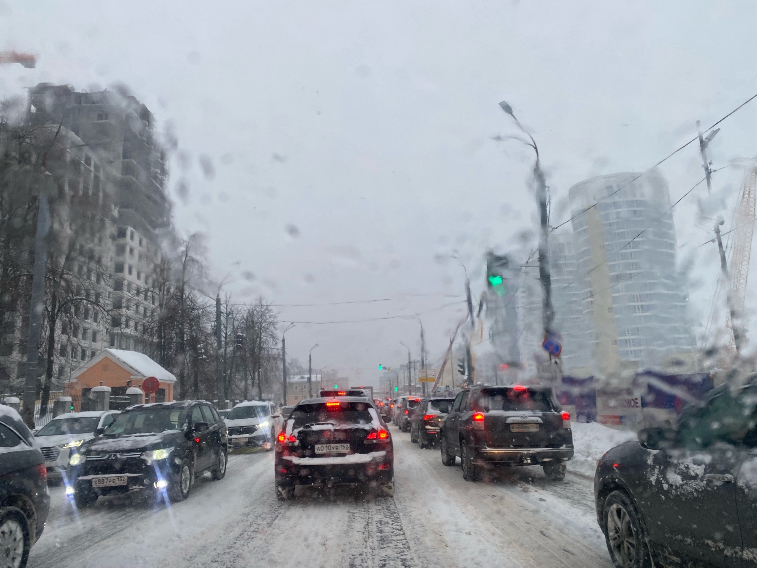 Девятибалльные пробки образовались на улицах Нижнего Новгорода в пятницу  утром 19 января 2024 года | Нижегородская правда