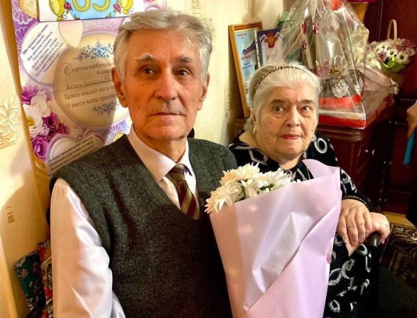 65 лет брака отметила супружеская пара из Нижнего Новгорода