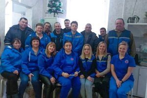 Бесплатный проезд на трамвае. Медицинский баннер. Проезд медицинским работникам. Проезд медицинским работникам. Валидатор в трамвае.