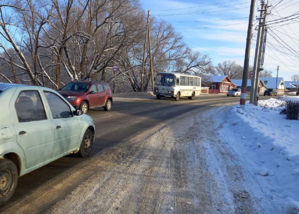 Жители Лукоянова остались без пассажирского транспорта в новогодние праздники