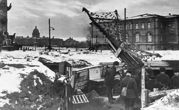 Верный друг в тяжёлые дни: как горьковчане помогали блокадному Ленинграду