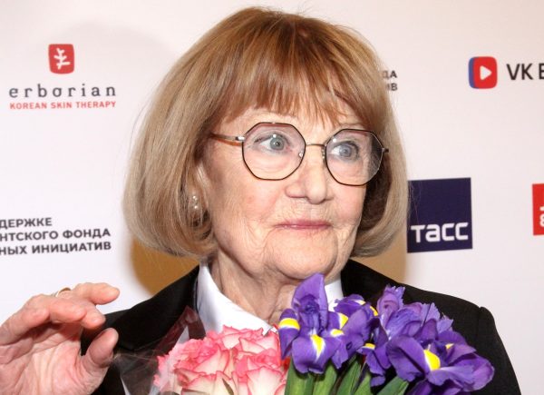 Актрисе театра и кино Ольге Яковлевой понадобилась помощь врачей