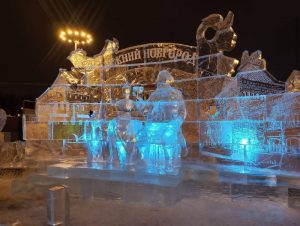Ледяные скульптуры Нижегородской ярмарки и кремля представили в Москве