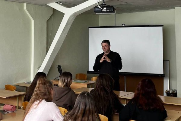 Нижегородские школьники и студенты посетили лекции о блокаде Ленинграда