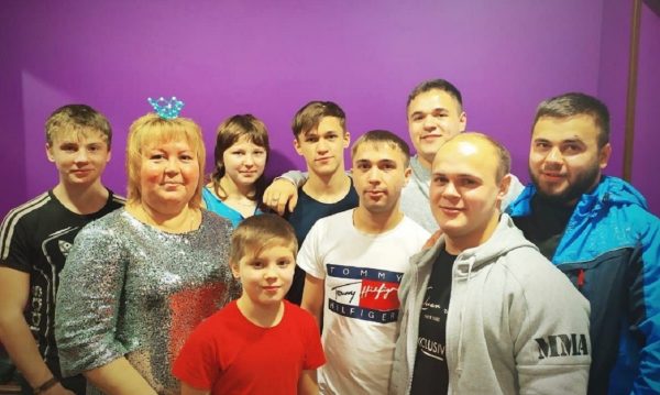 Нижегородская учительница усыновила 11 своих учеников