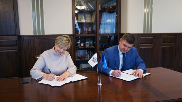 Нижегородский ЦСМ и «Кванториум» подписали соглашение о сотрудничестве