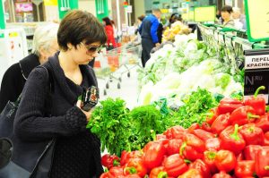 Как снизить риск заболеть раком: отвечает врач-онколог