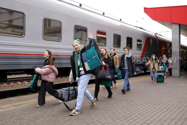 Нижегородские школьники смогут путешествовать на поездах летом за полцены