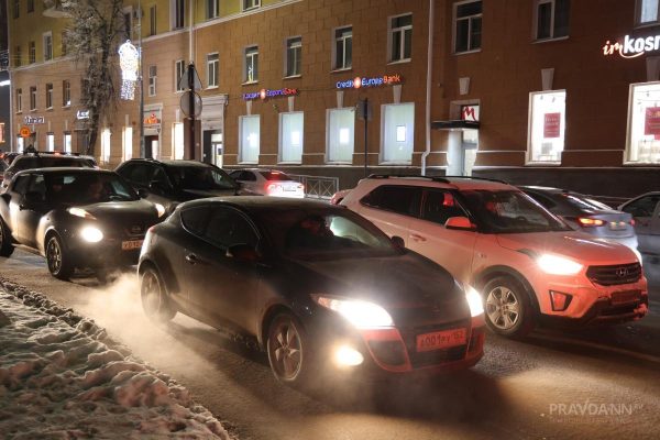9‑балльные пробки парализовали движение в Нижнем Новгороде