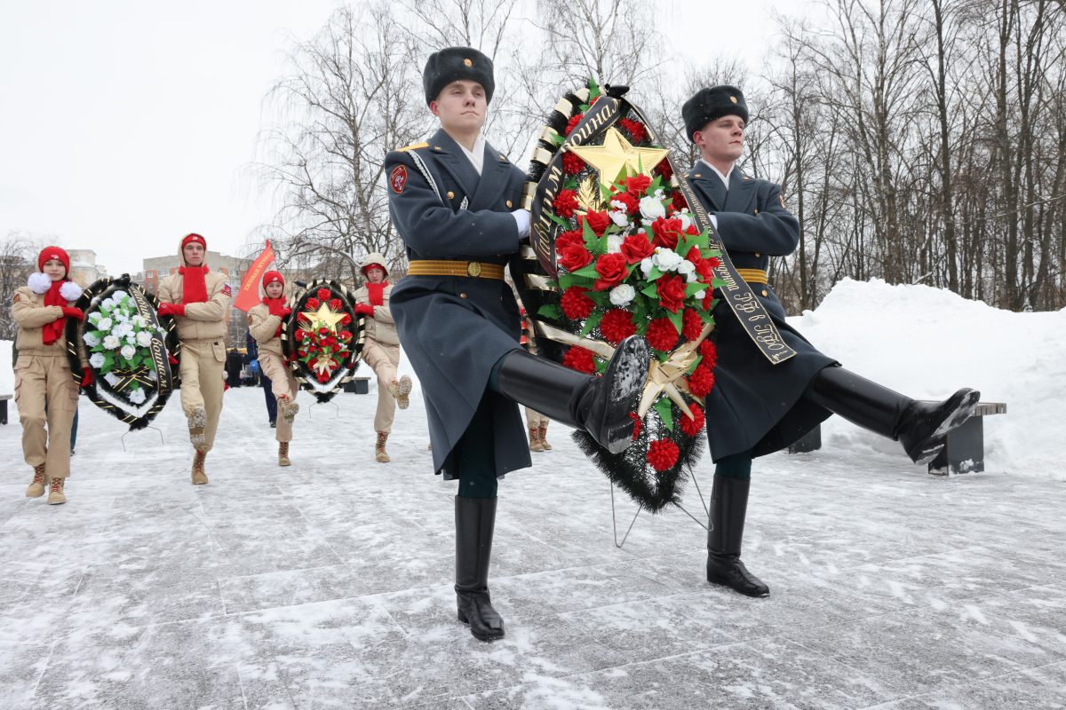 Александр Воложанин