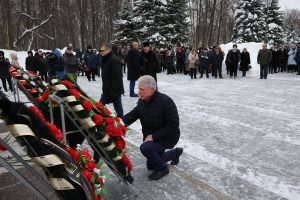 Александр Воложанин