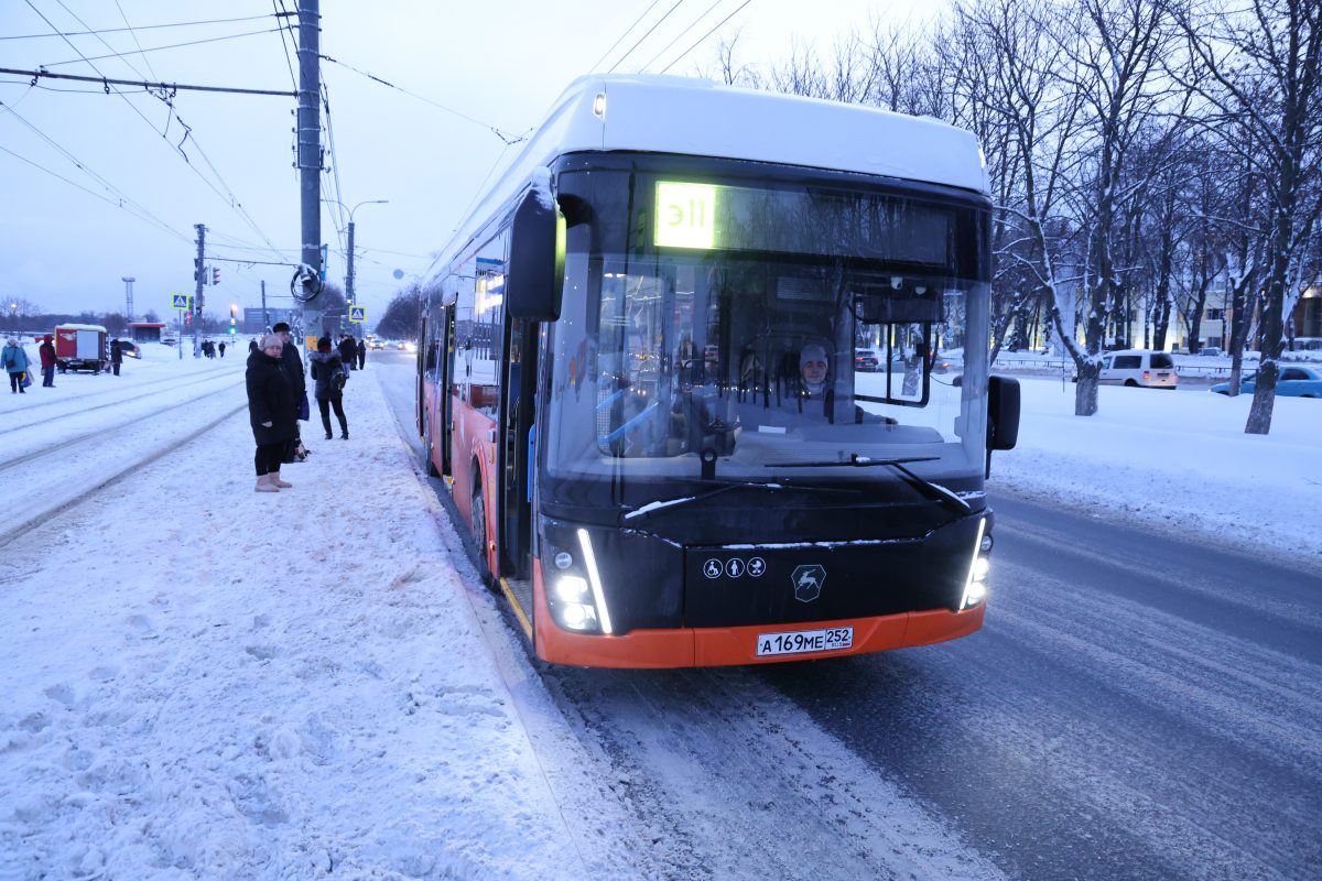 Первые электробусы начали курсировать на маршрутах по улицам Нижнего  Новгорода 19 февраля 2024 года | Нижегородская правда