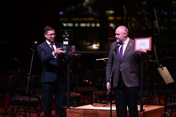 Церемония передачи символа «Нижний Новгород – Культурная столица 2024 года» состоялась в пакгаузах на Стрелке