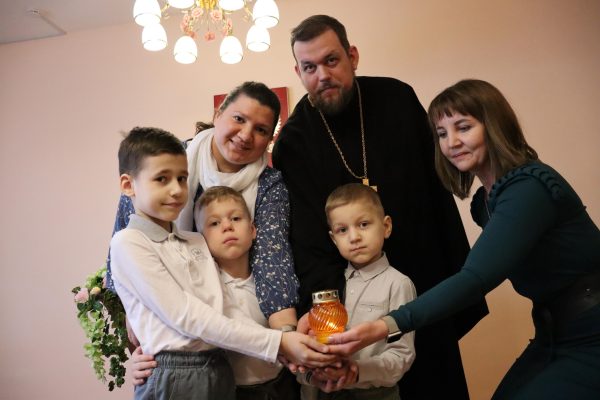 Семь городов посетил семейный очаг «Сердце России» в Нижегородской области