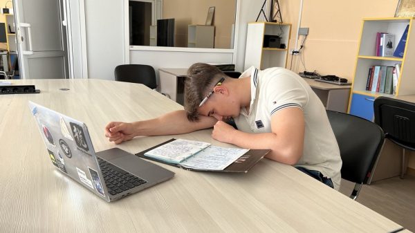 Нижегородские ученые выяснили, какие люди быстрее засыпают и меньше устают