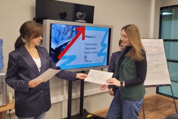 Более 750 компаний воспользовалось услугами нижегородского центра поддержки экспорта в 2023&nbsp;году