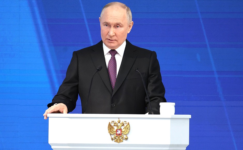 Путин поставил задачи на ближайшие шесть в послании Федеральному собранию