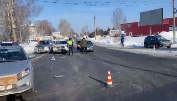 4 человека пострадали при массовом ДТП в Лысковском районе